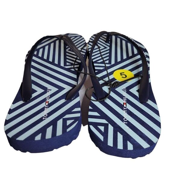 Tommy Hilfiger Delein Dark Blue Flip-Flops (size 5) - Picture 4 of 7